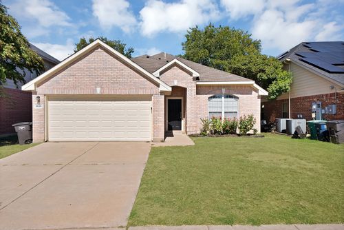 3625 Cripple Creek Trl, Roanoke, TX, 76262-5885 | Card Image