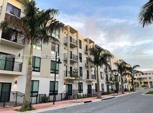 apt-307-8265 Nw 41st St, Doral, FL, 33166-6285 | Card Image