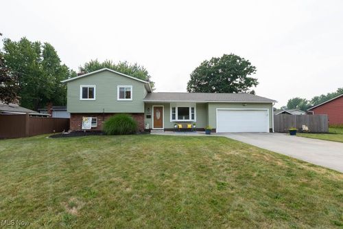 6312 Dunbar Dr, Mentor, OH, 44060-3655 | Card Image