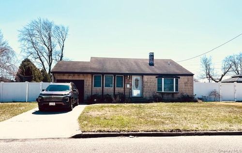 1300 Race Ave, Medford, NY, 11763-1856 | Card Image