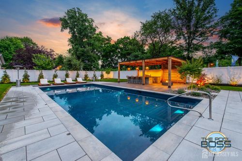 56 Philo Blvd, Edison, NJ, 08837-3050 | Card Image