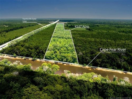 4247 River Rd, Wade, NC, 28395-8641 | Card Image