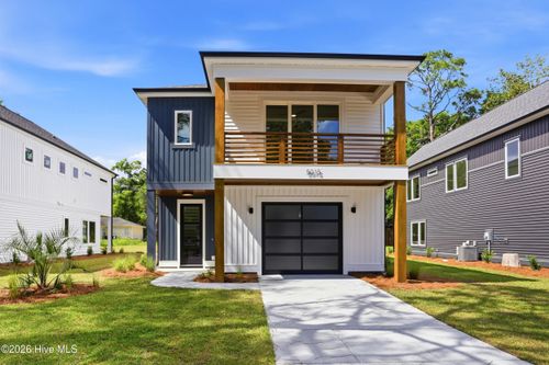 5015 Peachtree Ave, Wilmington, NC, 28403-7031 | Card Image