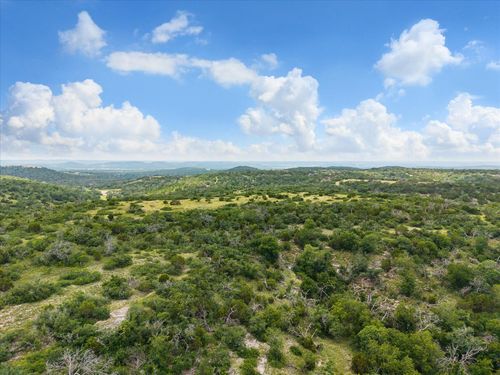 201 W Wind Road, Comfort, TX, 78013 | Card Image