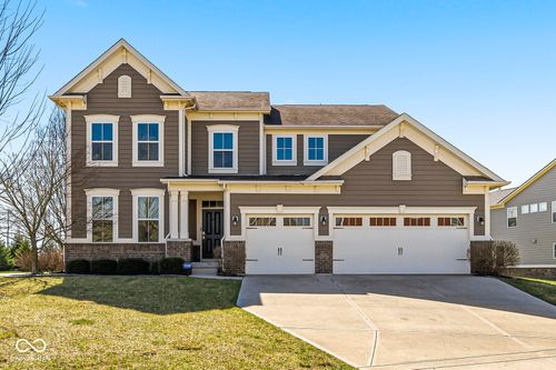 14933 W Black Wolf Run Dr, Carmel, IN, 46033-6603 | Card Image