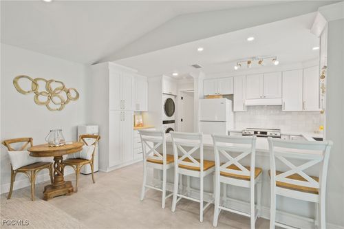 2-13660 Abbey Dr, FORT MYERS, FL, 33919-6264 | Card Image