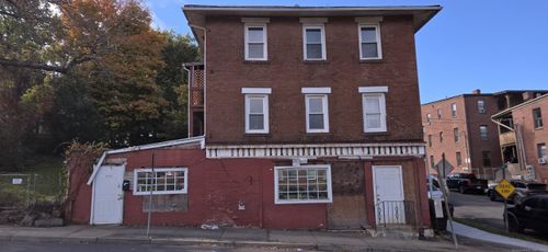 71 E Main St, Middletown, CT, 06457-3850 | Card Image