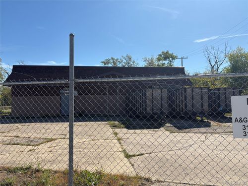 12930 E Mcnichols Rd, Detroit, MI, 48205-3316 | Card Image