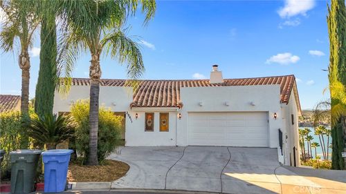 29611 Bonanza Pl, Canyon Lake, CA, 92587-7923 | Card Image