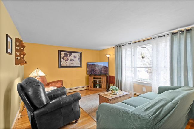 12 Sunset Dr, House other with 5 bedrooms, 2 bathrooms and null parking in Somersworth NH | Image 21