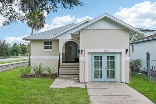 7602 S Sherrill St, Tampa, FL, 33616-2200 | Card Image