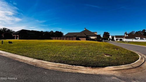 100 Peridot Cir, Lafayette, LA, 70503-3080 | Card Image