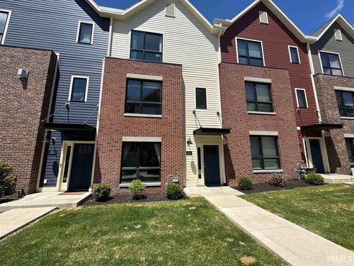 2-316 S Saint Peter Street, South Bend, IN, 46617-3045 | Card Image
