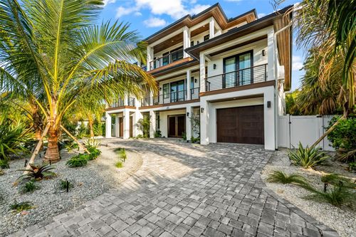 107 Maple Ave, ANNA MARIA, FL, 34216 | Card Image
