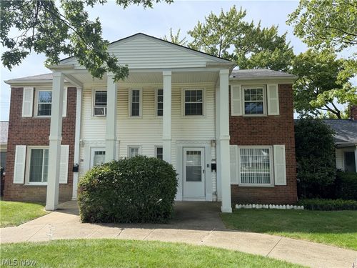 294 E 235th St, Euclid, OH, 44123-1544 | Card Image
