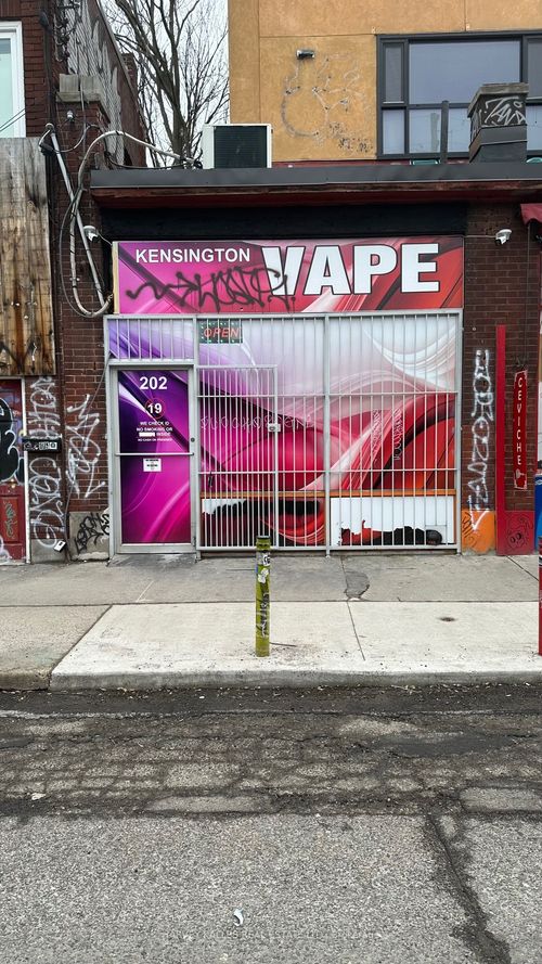 ground-202 Baldwin St, Toronto, ON, M5T1L8 | Card Image