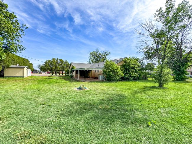 1507 N Avenue H, House other with 3 bedrooms, 2 bathrooms and null parking in Haskell TX | Image 39
