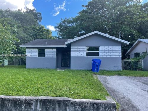 3266-3266 William Ave, Miami, FL, 33133-5832 | Card Image