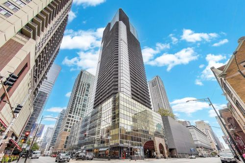 1110-10 Ontario St, Chicago, IL, 60611-4759 | Card Image