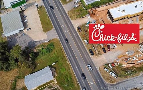 2602 S Muskogee Ave, Tahlequah, OK, 74464-5456 | Card Image