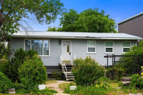 ab-1276 Elliott St, Regina, SK, S4N3G1 | Card Image