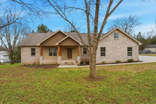 105 Lakeview Dr, Decherd, TN, 37324-3669 | Card Image