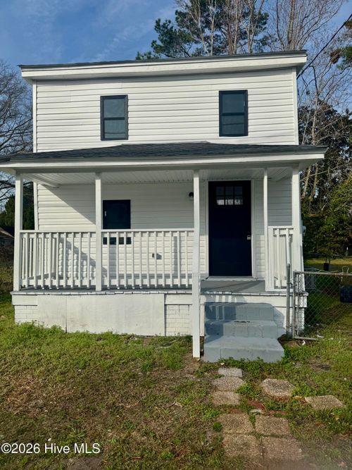 801 Herrington Rd, Elizabeth City, NC, 27909-5239 | Card Image