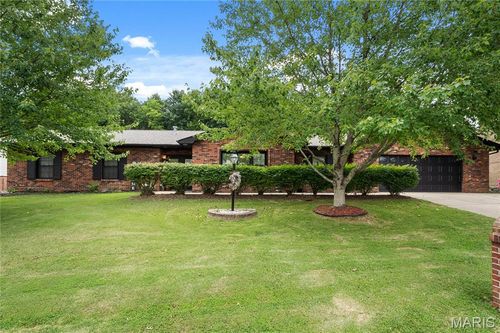 22 Sir Lawrence Dr, Shiloh, IL, 62221-4430 | Card Image