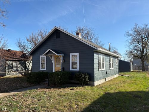 939 E York St, Martinsville, IN, 46151-2660 | Card Image