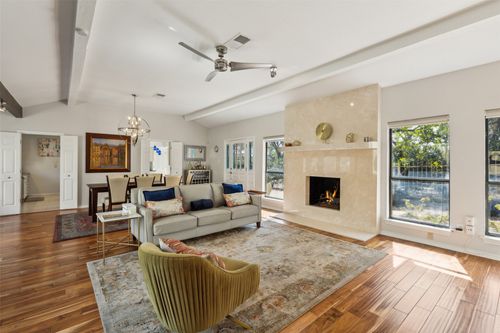 1207 Middlebrook Pl, Dallas, TX, 75208-2958 | Card Image