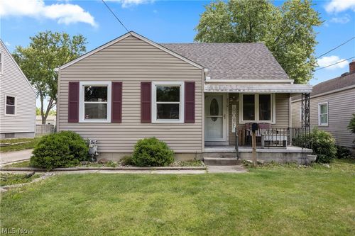 130 Roger Avenue, Bellevue, OH, 44811 | Card Image