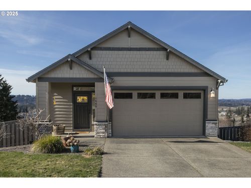 1565 Ne Heaven St, Estacada, OR, 97023 | Card Image