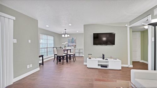 apt-231-7900 Westheimer Rd, Houston, TX, 77063-3074 | Card Image