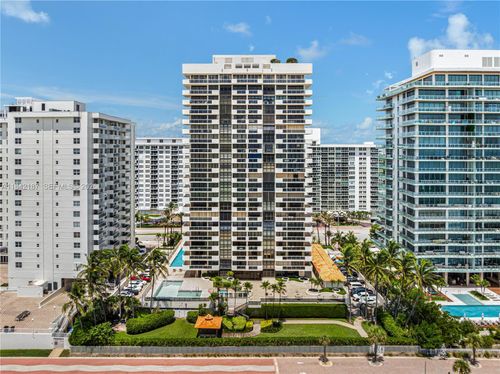 ph4-5757 Collins Ave, Miami Beach, FL, 33140-2349 | Card Image