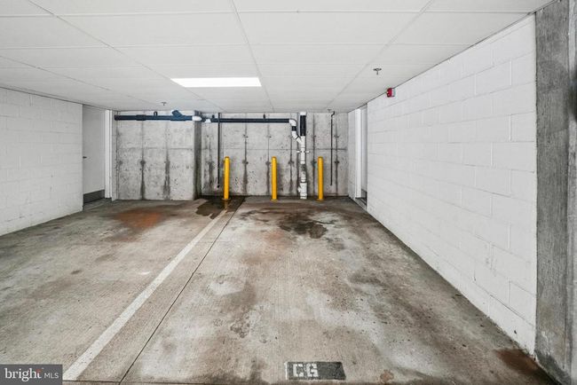 APT-104C - 1811 14 Th St N, Condo with 2 bedrooms, 3 bathrooms and null parking in ARLINGTON VA | Image 31