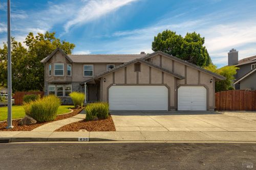 430 Gatehouse Drive, Vacaville, CA, 95687 | Card Image