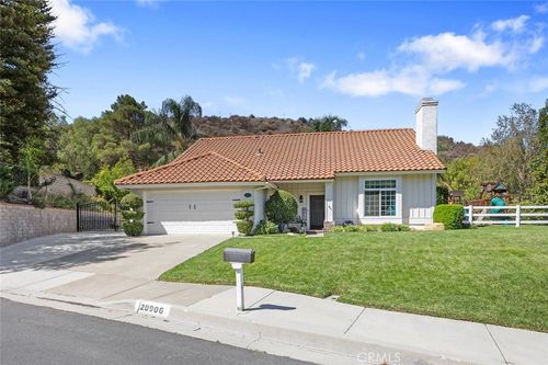 20906 Susan Carole Dr, Santa Clarita, CA, 91350-1972 | Card Image
