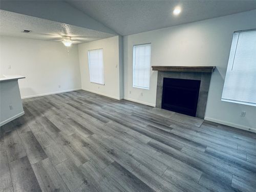 apt-c-4202 Duval Rd, Austin, TX, 78759-4219 | Card Image