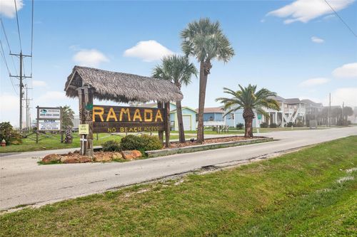 994 Nassau Dr, Crystal Beach, TX, 77650 | Card Image