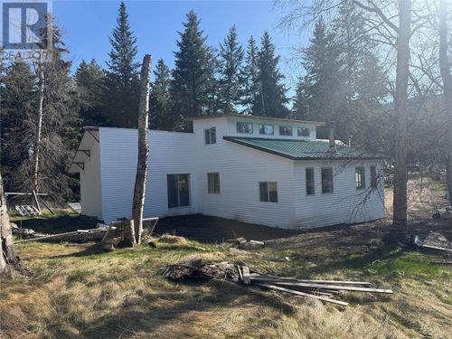 6739 Karjula Rd, Falkland, BC, V0E1W1 | Card Image