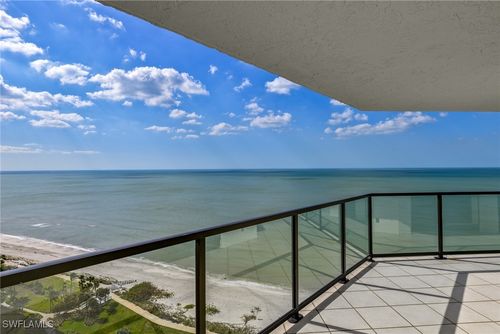 2104-4901 Gulf Shore Boulevard N, NAPLES, FL, 34103 | Card Image