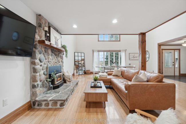 1949 Michigan Line, House other with 3 bedrooms, 3 bathrooms and 6 parking in Sarnia ON | Image 15
