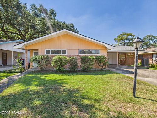 202 Dryades Ln, Lafayette, LA, 70503-4615 | Card Image