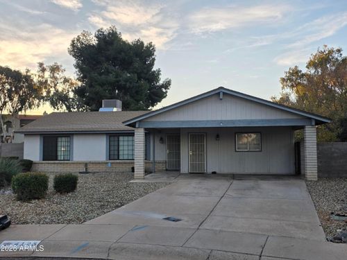 4123 E Louise Dr, Phoenix, AZ, 85032-7433 | Card Image