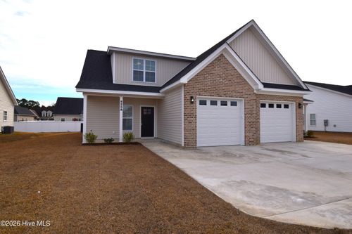 a-825 Sarah Rebecca Dr, Greenville, NC, 27834-2547 | Card Image