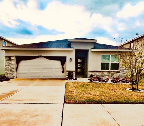 31800 Oyster Trellis Ln, WESLEY CHAPEL, FL, 33545-4968 | Card Image