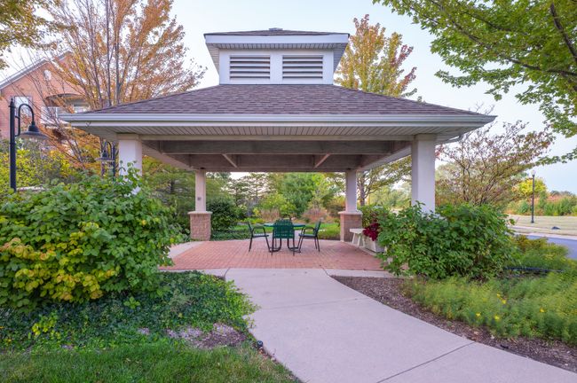 UNIT-110 - 2676 Stone Cir, Condo with 2 bedrooms, 2 bathrooms and 1 parking in Geneva IL | Image 24