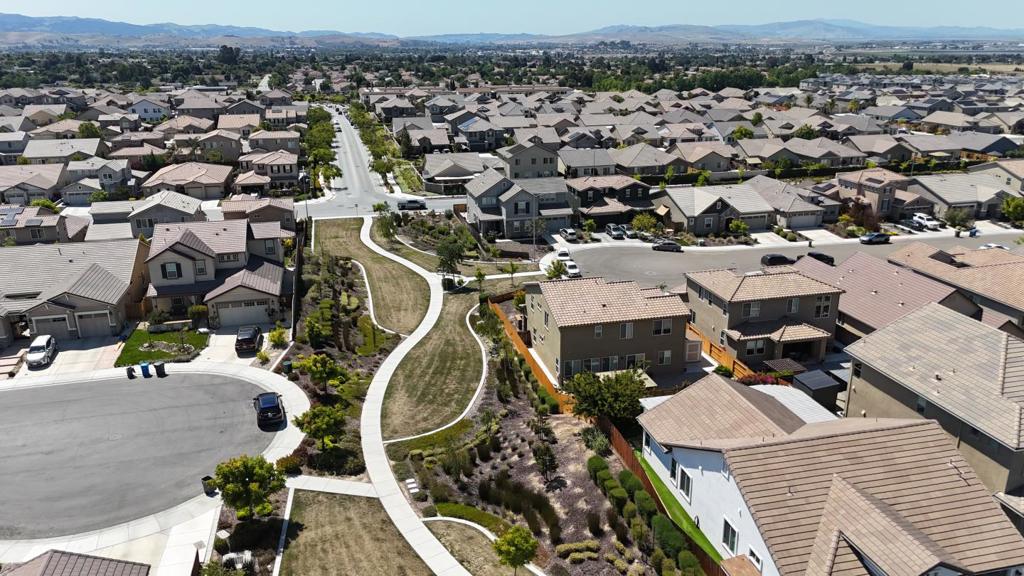 Residential in Hollister 4