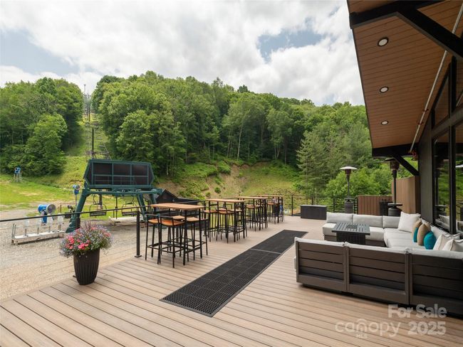 Ski Lodge & Restaurant | Image 28