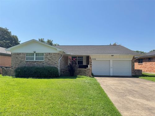 8406 Foxwood Ln, Dallas, TX, 75217-1959 | Card Image
